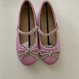 New size 2 girl dress shoes.